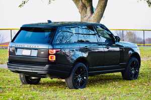 Land Rover Range Rover P525 HSE Westminster Edition LWB Sport Utility 2022 Usado en Buen Estado - Product Image 6