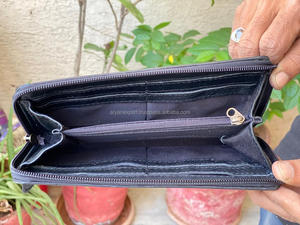 Cartera de mano de cuero tallado para mujer, cartera de mano, de mano, elegante, única - Product Image 5