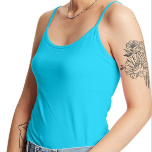 เสื้อสายเดี่ยวผู้หญิง รุ่น Elegant Breeze สำหรับฤดูร้อน เนื้อผ้านุ่ม ระบายอากาศได้ดี แห้งเร็ว เป็นมิตรกับสิ่งแวดล้อม ให้ความรู้สึกเบาสบาย ผ้าพลิ้วไหว ยืดหยุ่นอย่างอ่อนโยน - Product Image 1