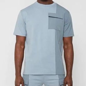 Vente en gros Ensemble d'été pour hommes Deux pièces Respirant Décontracté Streetwear T-shirt et short - Product Image 5