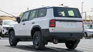 Usado 2023 para Toyota Prado LC250 TXL 2.4L SUV de 5 puertas Automático 4x4 Blanco Gasolina Luces LED R20 Izquierda en Venta - Product Image 6