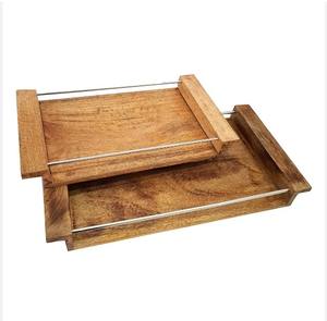 Grand plateau de service en bois blanc Royal avec poignée chromée métallique moderne, thème de la culture étrangère pour la décoration de Noël, cadeau - Product Image 1