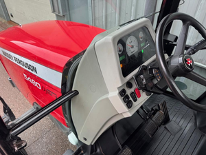 Tracteur agricole 140 CV Massey Ferguson 5480 4 roues motrices Dyna-4 Cabine Tracteur d'occasion à vendre - Product Image 6