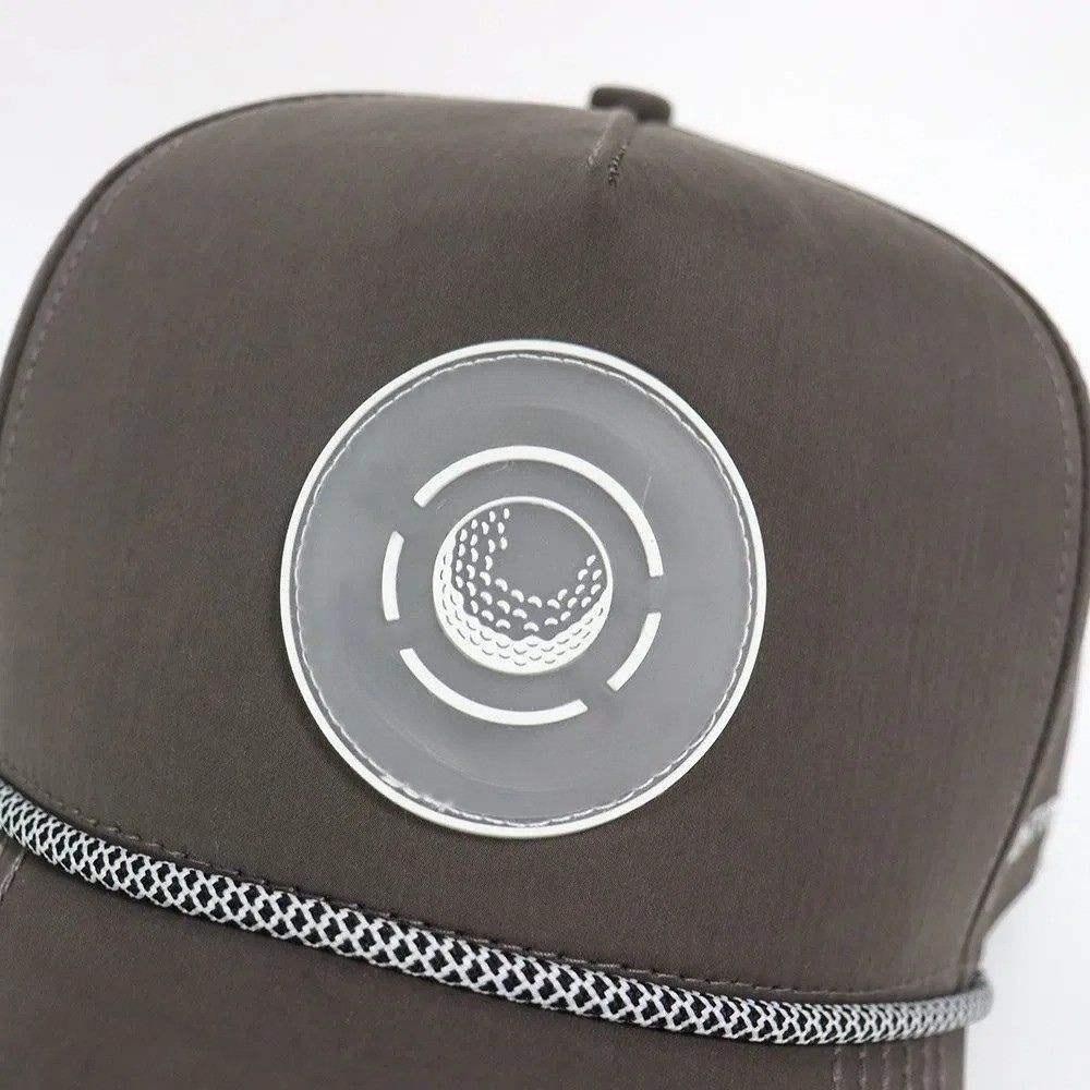 สีน้ำตาล