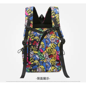 Mochila Unisex Resistente al Agua con Logotipo Personalizado, Capacidad de 20-36L, para Senderismo, Viajes, Uso en Todas las Estaciones - Product Image 2