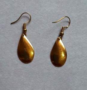 Boucles d'oreilles pendantes élégantes en laiton plaqué or de luxe pour les fêtes et la fabrication de bijoux - Product Image 4
