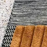 Alfombra de Lana y Algodón Tejida a Mano, Ecológica, Extra Gruesa, Antideslizante, Moderna, Abstracta, Texturizada, Gris, Negra, con Detalles en Mostaza - Product Image 2