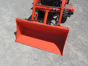 For LA340 24HP Wheel Tractor with Front Loader Backhoe Attachment Gear Pump Orange Color - Product Image 2