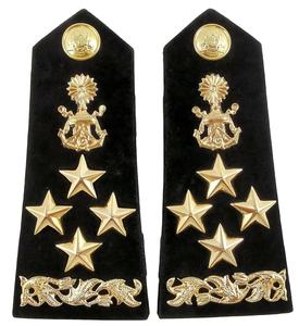 Épaulettes brodées personnalisées 100% fil métallique en forme d'étoile pour uniforme - Product Image 3