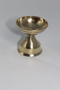 Diya ทองเหลืองตกแต่ง akhand Diya สำหรับตกแต่งบริษัทผลิตที่ใหญ่ที่สุด - Product Image 6