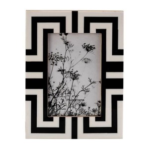 Marco de fotos de resina personalizable con estilo, cuadro de mesa de pared decorativo, cuerno de buey de vaca de Búfalo, decoración de pared elegante personalizable única - Product Image 2