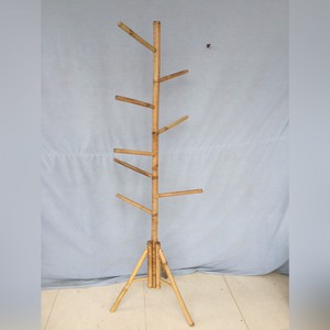 Estante de Bambú Plegable de 5 Niveles para Toallas, Muebles de Bambú, Perchero para Ropa, Soporte para Colgar Ropa, Escalera para Ropa - Product Image 1