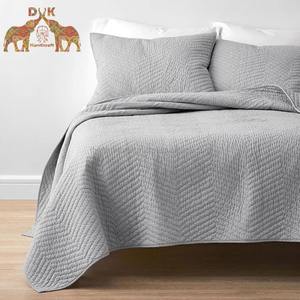 High Quality Machine Solid <b>Quilt</b> Wholesale Summer Blanket <b>king</b> <b>Size</b> Solid Machine Blanket Hotel Home Use Stylish <b>Quilt</b> - Product Image 6