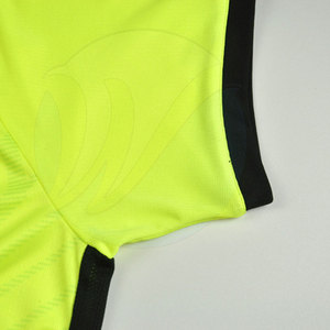 Uniforme de fútbol ligero más vendido Uniforme de fútbol Ropa deportiva cómoda Uniforme de fútbol para venta en línea - Product Image 4