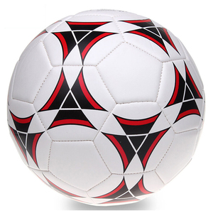 Ballon de football sur mesure le plus vendu Nouveau design avec logo personnalisé Optimal pour les vêtements de sport fabriqués à partir de matériaux durables - Product Image 3