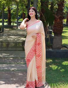 ब्लू गुलाबी padding के साथ रंग के साथ मशीन कढ़ाई साड़ियों से भारत से निर्माता डिजाइनर साड़ियों आपूर्तिकर्ता भारत - Product Image 3