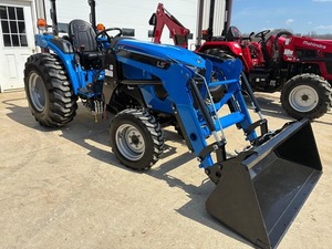 Tractor de Andar LS MT242E 2025 de 35HP con Motor, Caja de Cambios, Bomba y Rodamientos - Product Image 2