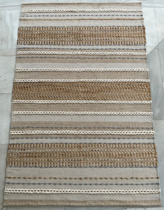 Usine directe prix du fabricant Style moderne fait à la main Jute Dhurry tapis indien tissé à la main tissé léger paillassons - Product Image 1