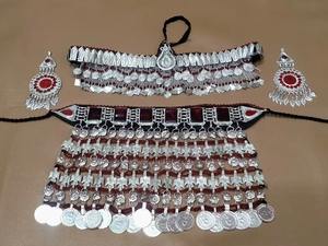 Collier géométrique en diamant traditionnel afghan fait à la main, accessoire de mode ethnique vintage pour le port quotidien des femmes - Product Image 3