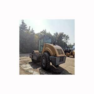 LF1000 25.0HP sous-tracteur compact technologie de pointe opération efficace construction durable machine agricole - Product Image 4