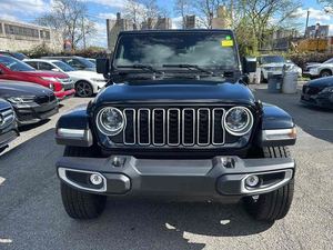 Jeep Wrangler 4x4 Sahara 2025, Listo para Enviar - Product Image 1