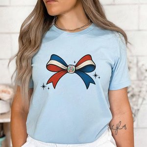 Maglietta con Bandiera Dominicana, T-Shirt Promozionale per il Mese della Memoria dell'Erbezza Ispanica, Regalo per la Repubblica Dominicana - Product Image 1