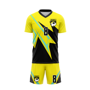 Uniforme de Fútbol Sublimado de Diseño Personalizado OEM/ODM, Conjunto de Manga Corta, Hecho con Tela 100% Poliéster de Secado Rápido, Cuello en V, Ropa de Equipo - Product Image 3