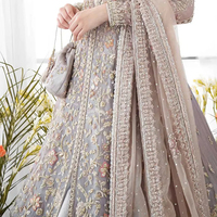 Nouvelles Robes de Mariée et de Soirée Modernes Grande Taille pour Femmes – Modèles Pakistanais Brodés de Créateur, Coupe A-Line, Longueur Ras du Sol avec Traîne