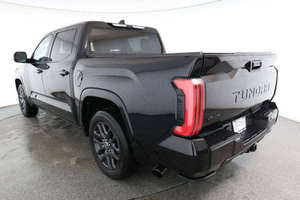 SUPER CLEAN 2024-2025 BLACK OPS PRÊT À ÊTRE EXPÉDIÉ Pneus R18 Caméra 360° Sièges Sombres - Product Image 4