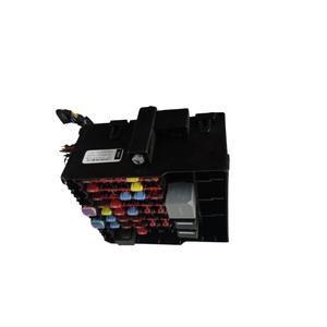 Boîtier de commande porte-fusibles RTJD FORD Fiesta 6ème Série (08>17) F1BT-14A005-UDA Essence 1.4 - Product Image 1