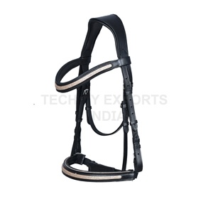 Bride de cheval en cuir noir avec bandeau et bride de nez rembourrés en paillettes dorées roses - Product Image 5