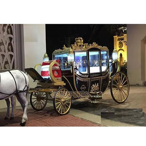Carruaje tirado por caballos estilo rey Maharaja Aire acondicionado tradicional Carruaje tirado por caballos de oro negro real - Product Image 1