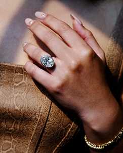 Juego de bisel, anillo de compromiso de moissanita de corte ovalado de 7 quilates, solitario de hielo triturado alargado, anillo nupcial de lujo para ella - Product Image 2