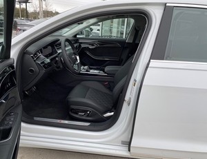 2020 Audi S8 - Product Image 2