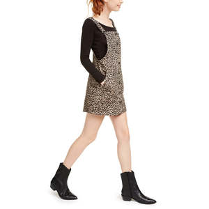 TINSELTOWN ชุดเอี๊ยมสีน้ำตาลสำหรับเด็กผู้ชาย กระโปรงยีนส์พิมพ์ลายติดกระดุมด้านหน้า ไซส์ใหญ่ - Product Image 3