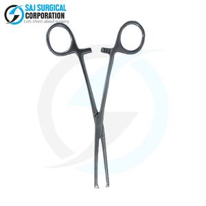 Fórceps Kocher de lujo, acero alemán recubierto de titanio para una resistencia a la corrosión superior y retención de esterilidad - Product Image 3