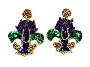 Pendientes Negros de Diseño Premium con Bordado de Cuentas Estilo Mardi Gras, Hechos a Mano, Elegantes y a la Moda - Product Image 3