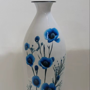 Vase à fleurs en fer fait à la main de haute qualité Vase décoratif en métal au design moderne pour les intérieurs de maison et d'hôtel pour les célébrations d'anniversaire - Product Image 1