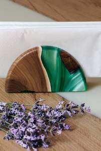Porte-serviettes en bois infusé de résine, moderne, fait à la main, durable, pour la maison et les restaurants, boîtes à mouchoirs élégantes personnalisables - Product Image 3