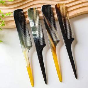 RELOJES COLORES CUERNO BUFFALO PEINES AL POR MAYOR Peines de cuerno antiestáticos naturales para regalos de vacaciones por artesanía de media luna - Product Image 3