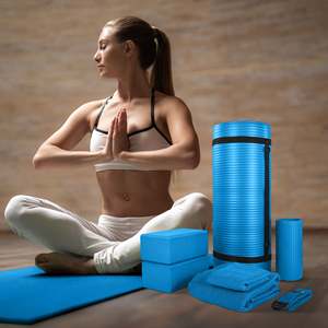 Set Yoga Blu 7 Pezzi BalanceFrom, Accessori Fitness Inclusi Tappetino, Cinghia Elastica e Ginocchiere - Product Image 5