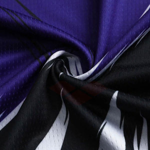 Uniforme de Baloncesto Transpirable de Alta Calidad, Talla Grande, Diseño Personalizado, Antibacterial, Secado Rápido, 100% Poliéster, Logotipo Personalizado, Deportivo - Product Image 4