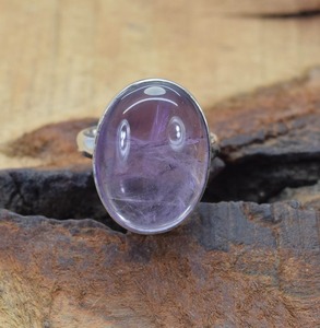 Anillo de Compromiso Hecho a Mano con Piedra Preciosa de Amatista de Corte Ovalado en Plata de Ley 925, Anillo de Moda para Mujer/Unisex para Bodas y Fiestas - Product Image 3