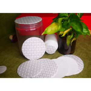 Top vente doublure d'étanchéité sensible à la pression Non-fuite PS mousse adhésive Non-déversement bouchon de bouteille de qualité pharmaceutique pour Induction - Product Image 1