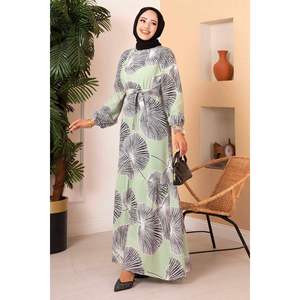 Robe Hijab Col Ras du Cou en Viscose Vert - Product Image 4