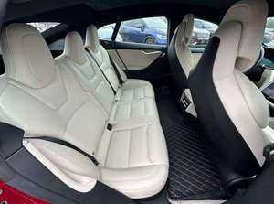 Sedán Eléctrico S 75D 2024 de Bajo Kilometraje y Alto Rendimiento, Equipado con Tracción en las Cuatro Ruedas, Motor Dual, Interior Confortable y Batería de Largo Alcance - Product Image 3