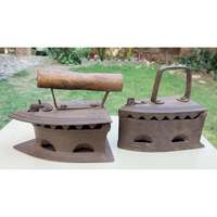 Lot de 2 Objets décoratifs en fer antique vintage à charbon de bois de style rétro