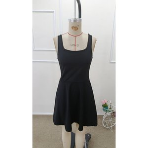 Robe Courte Scuba à Bretelles et Col Rond pour Femme Jane's avec Short Intégré, Modèle Décontracté Sans Manches Idéal pour l'Été et le Quotidien - Product Image 5
