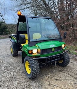 รถอเนกประสงค์ John Deere Gator XUV 590E ปี 2022 เครื่องยนต์ 4 จังหวะ เกียร์อัตโนมัติ ได้รับการรับรองมาตรฐาน EEC ระบบขับเคลื่อน 2 ล้อ พร้อมระบบล็อคเฟืองท้าย - Product Image 5
