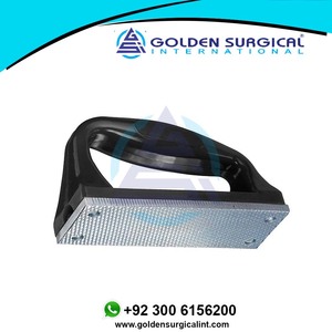 Venta al por mayor GOLDEN práctico escofina dentada mango de plástico caballo veterinario aseo instrumentos herramientas - Product Image 4
